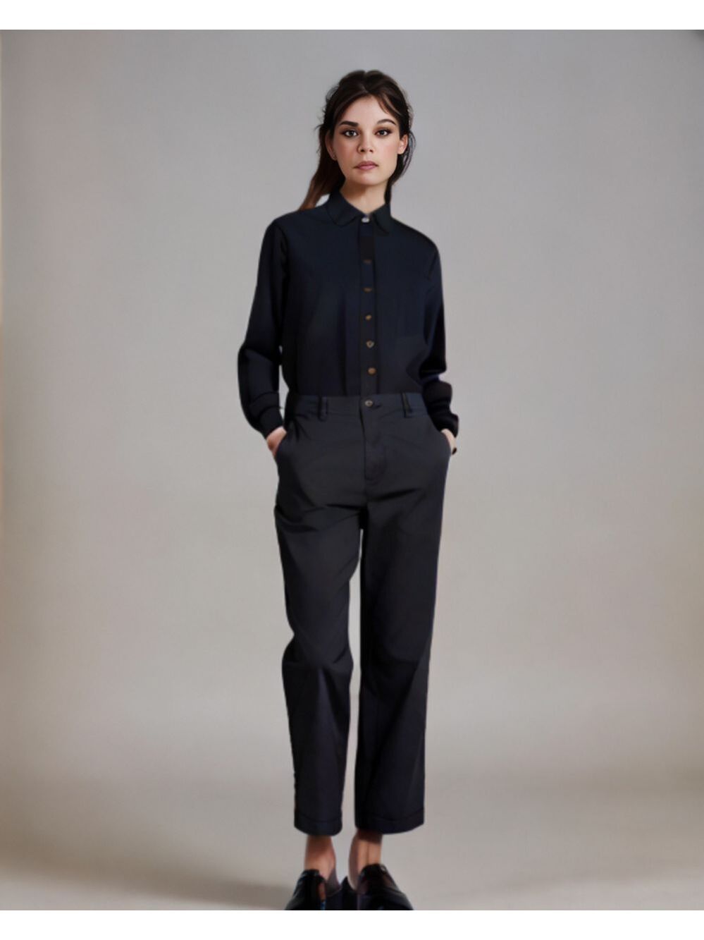 The essential slim by Anthropologie black pants size 4